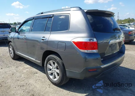 2011 Toyota Highlander Se from USA, damaged, VIN 5TDBK3EH7BS052597
